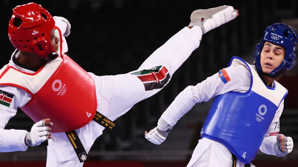 Ogallo vs Mandic (©Gallo Images)